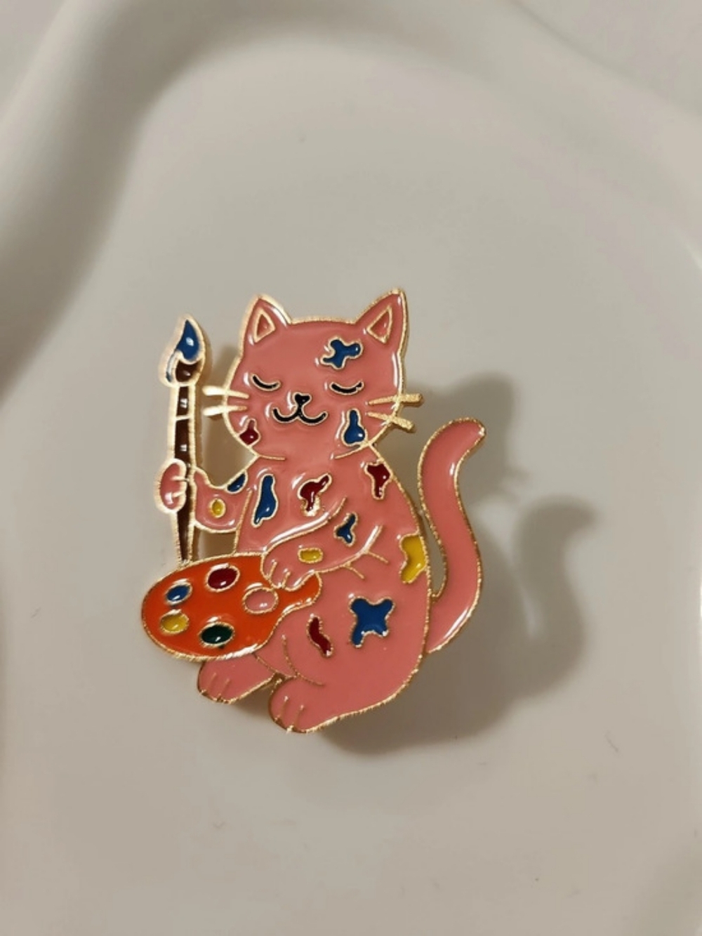 Pink & Gold Cat Holding An Artis Palette Enamel Brooch Pin
